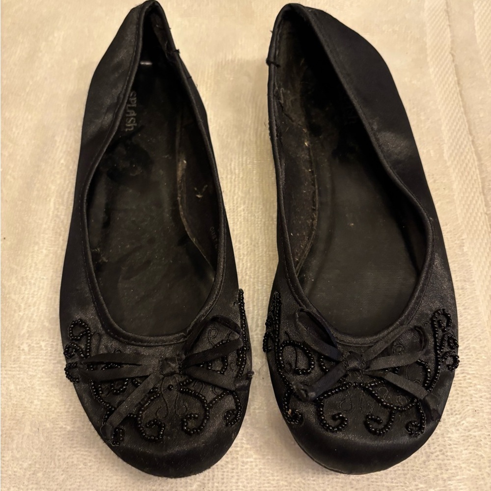Elegant Black Women's Flats